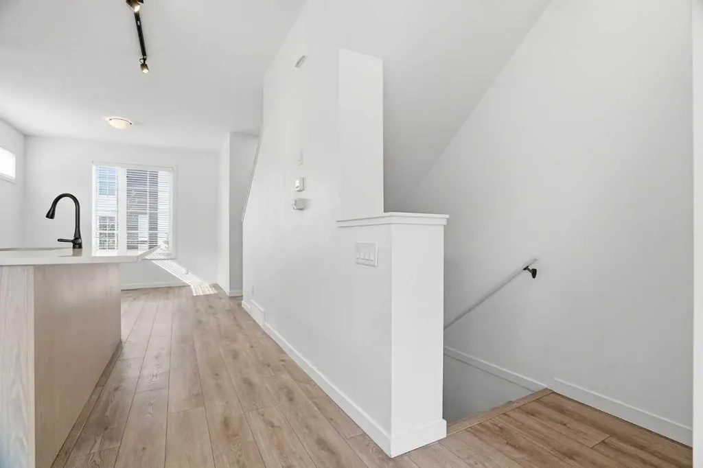 32 Walgrove Common SE Calgary AB T2X 4C2