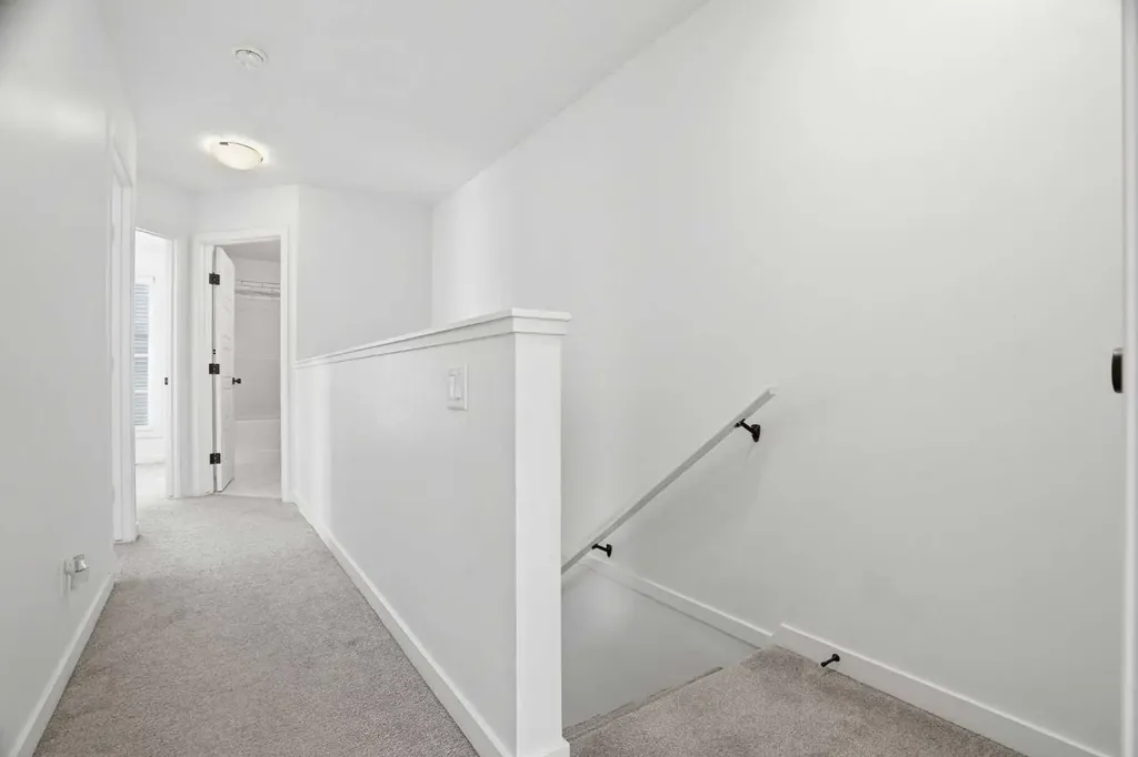 32 Walgrove Common SE Calgary AB T2X 4C2