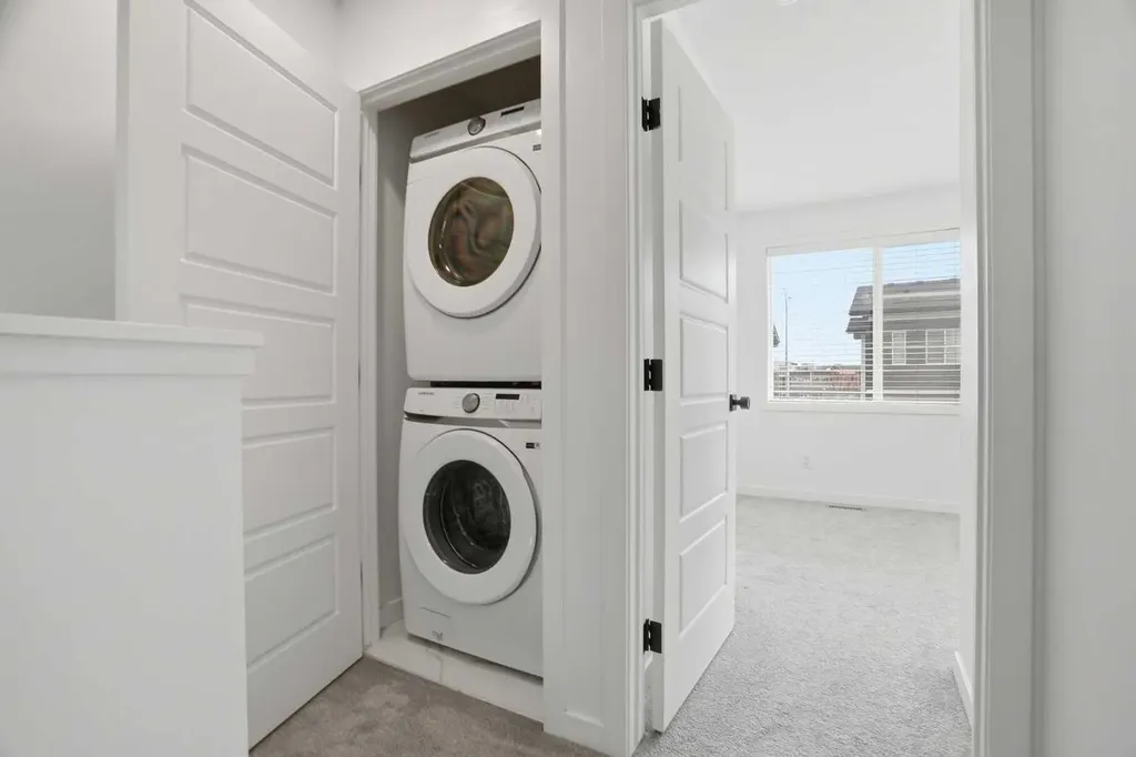 32 Walgrove Common SE Calgary AB T2X 4C2