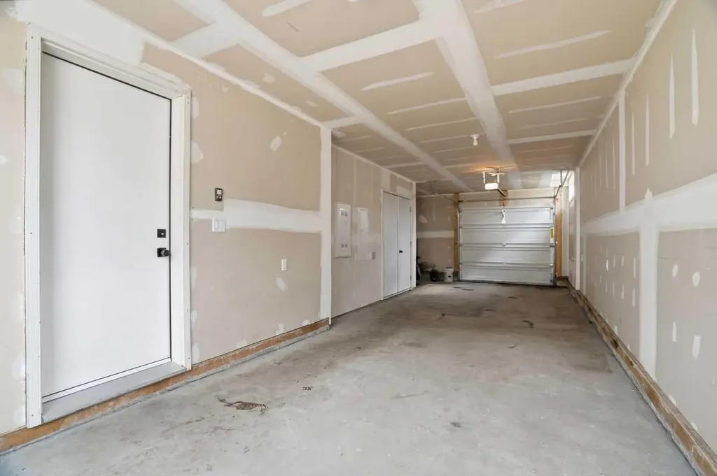32 Walgrove Common SE Calgary AB T2X 4C2