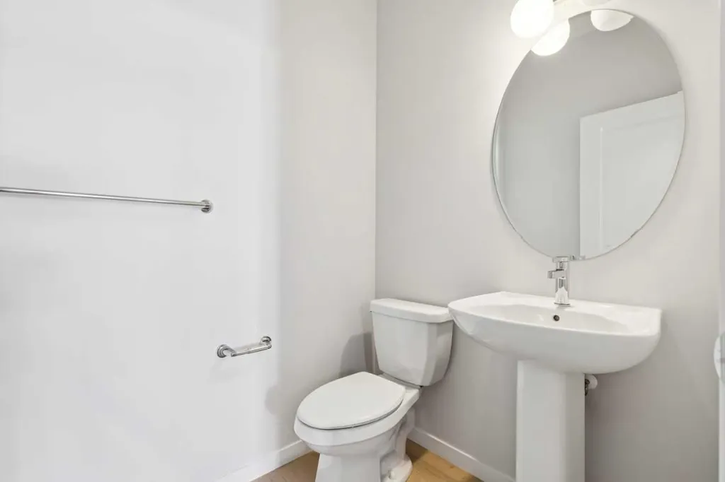 259 Chelsea Road Chestermere AB T1X2P4