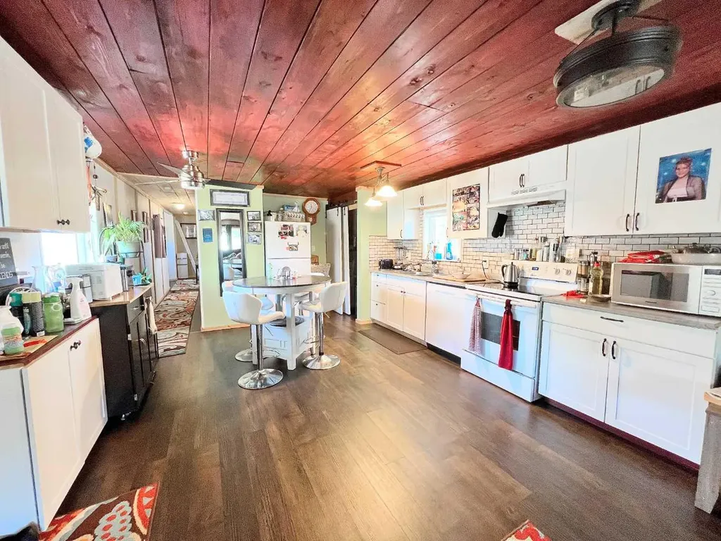 660022 Range Road 225.5 Rural Athabasca County AB T9S 2B7