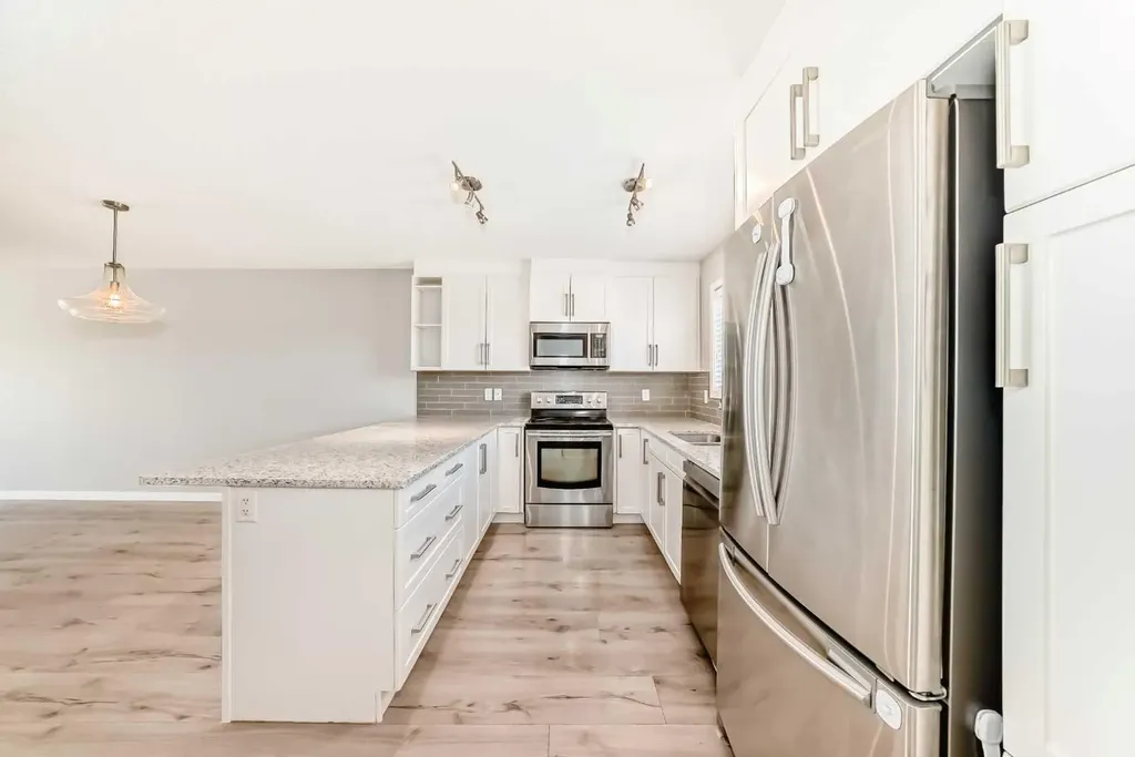 393 Legacy Boulevard SE Calgary AB T2X0Y8