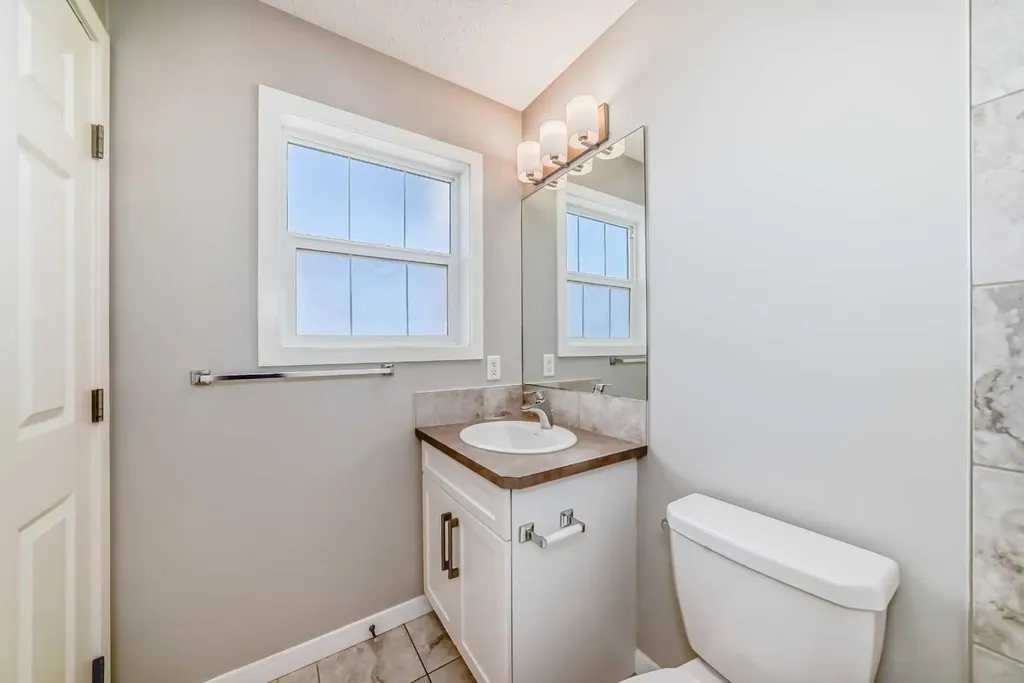 393 Legacy Boulevard SE Calgary AB T2X0Y8