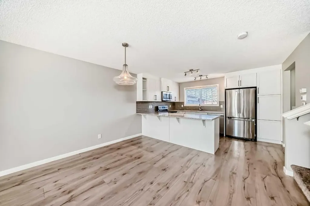 393 Legacy Boulevard SE Calgary AB T2X0Y8