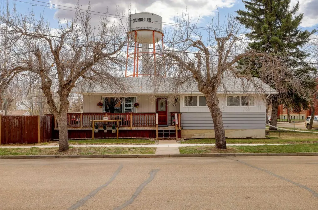 261 2 Avenue W Drumheller AB T0J 0Y4