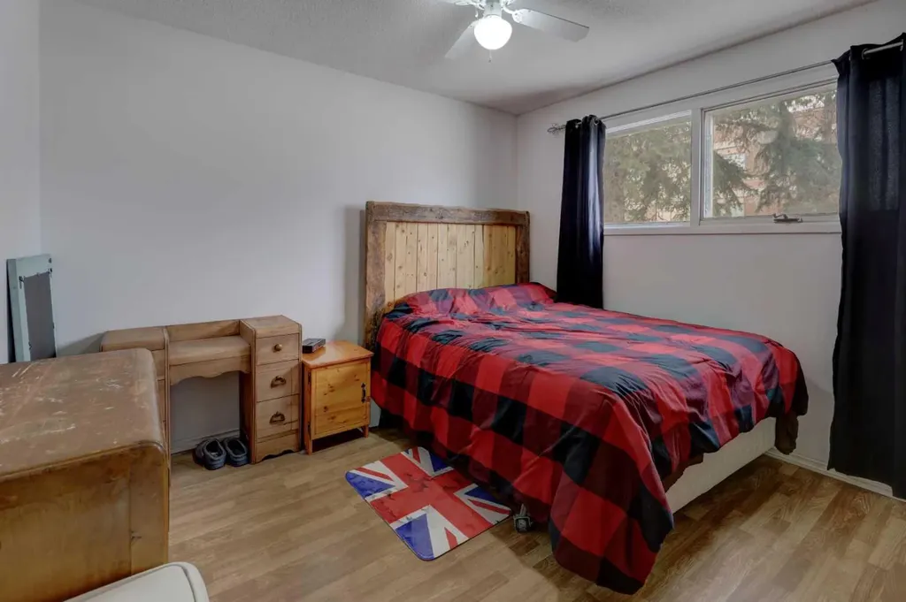 261 2 Avenue W Drumheller AB T0J 0Y4