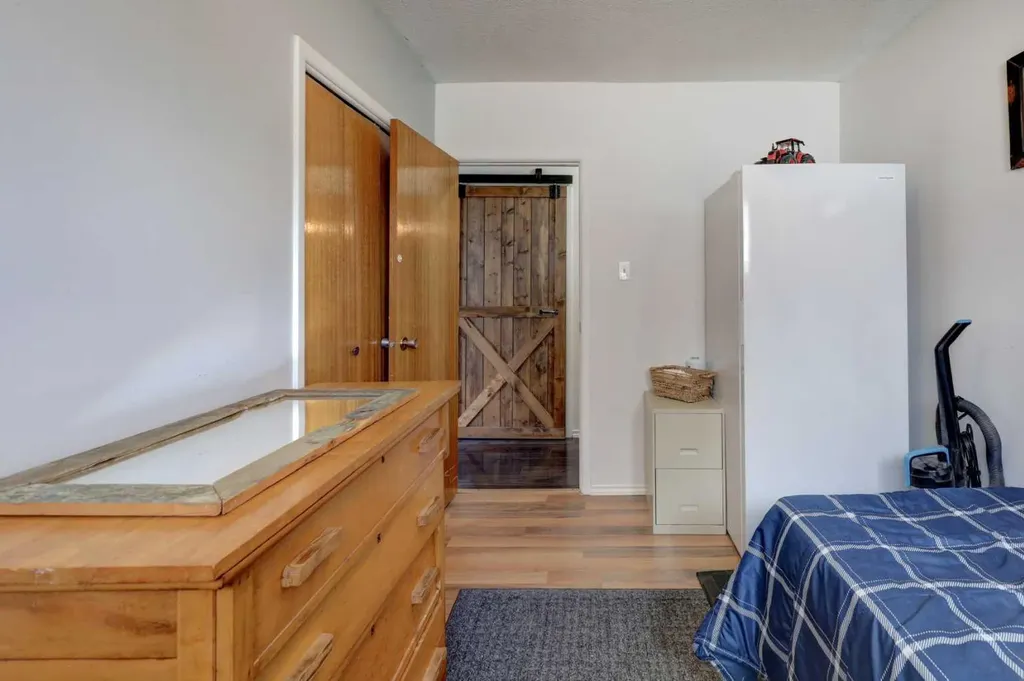 261 2 Avenue W Drumheller AB T0J 0Y4