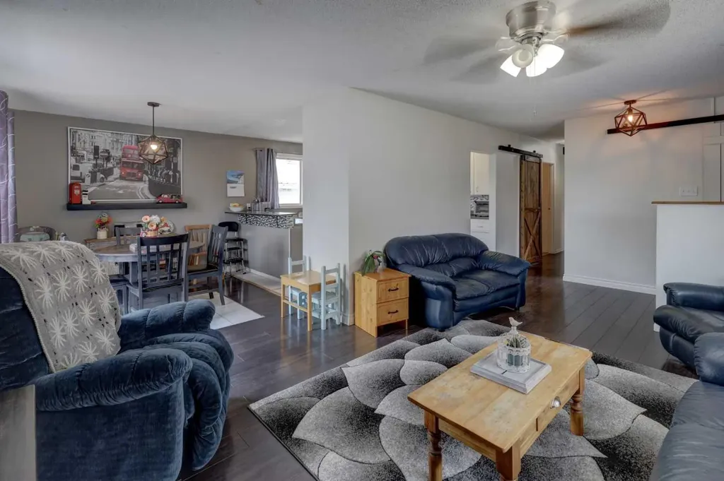 261 2 Avenue W Drumheller AB T0J 0Y4