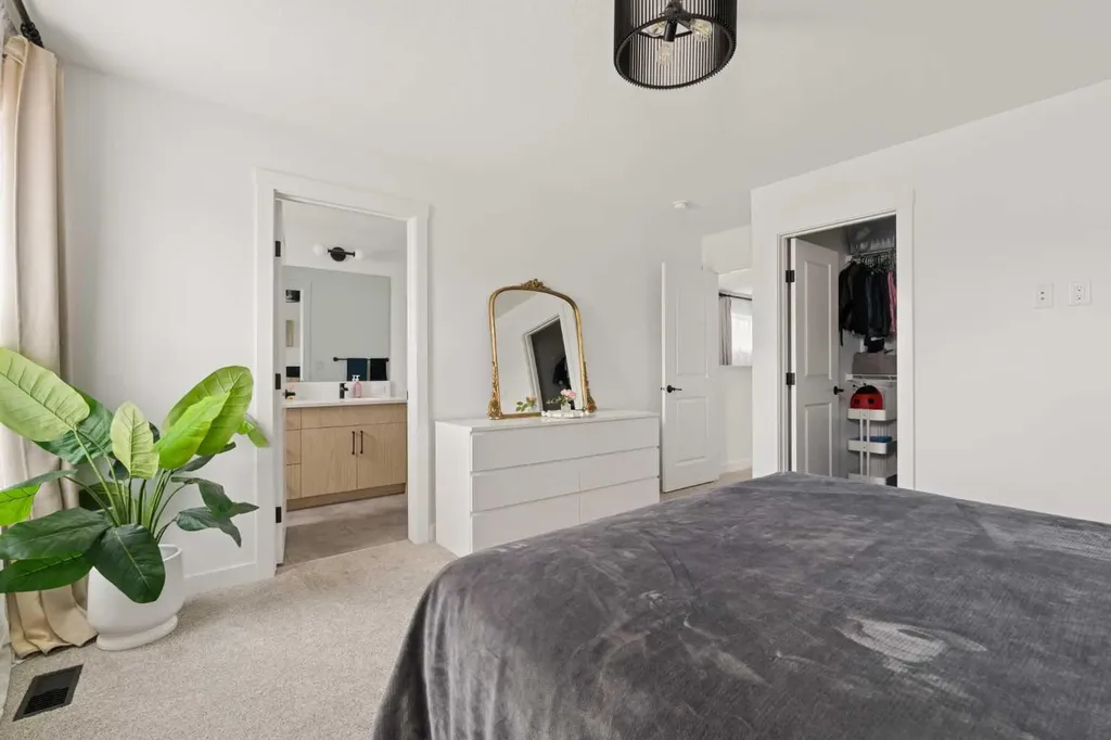 345 Calhoun Common NE Calgary AB T3P 1T2