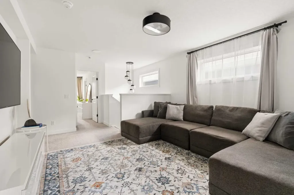 345 Calhoun Common NE Calgary AB T3P 1T2
