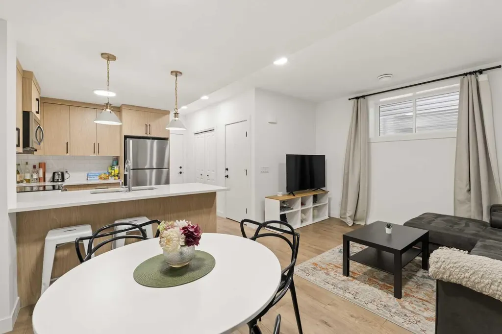 345 Calhoun Common NE Calgary AB T3P 1T2