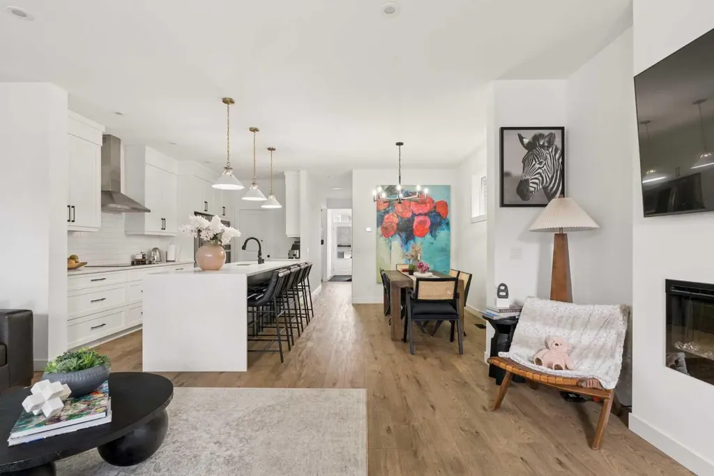 345 Calhoun Common NE Calgary AB T3P 1T2