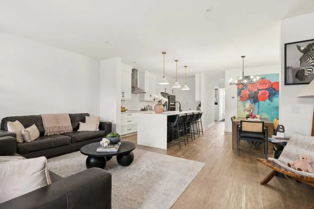 345 Calhoun Common NE Calgary AB T3P 1T2
