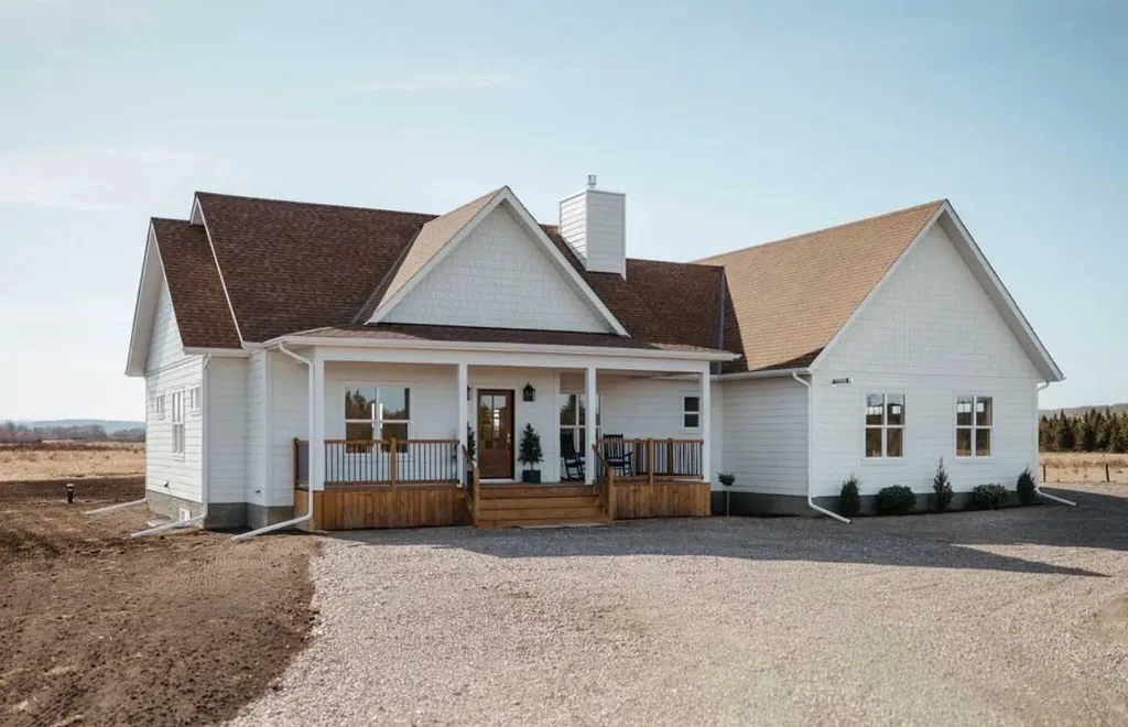 33080 Range Road 61 Rural Mountain View County AB T0M 1X0