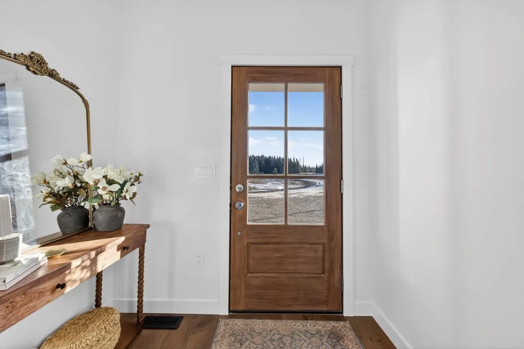 33080 Range Road 61 Rural Mountain View County AB T0M 1X0