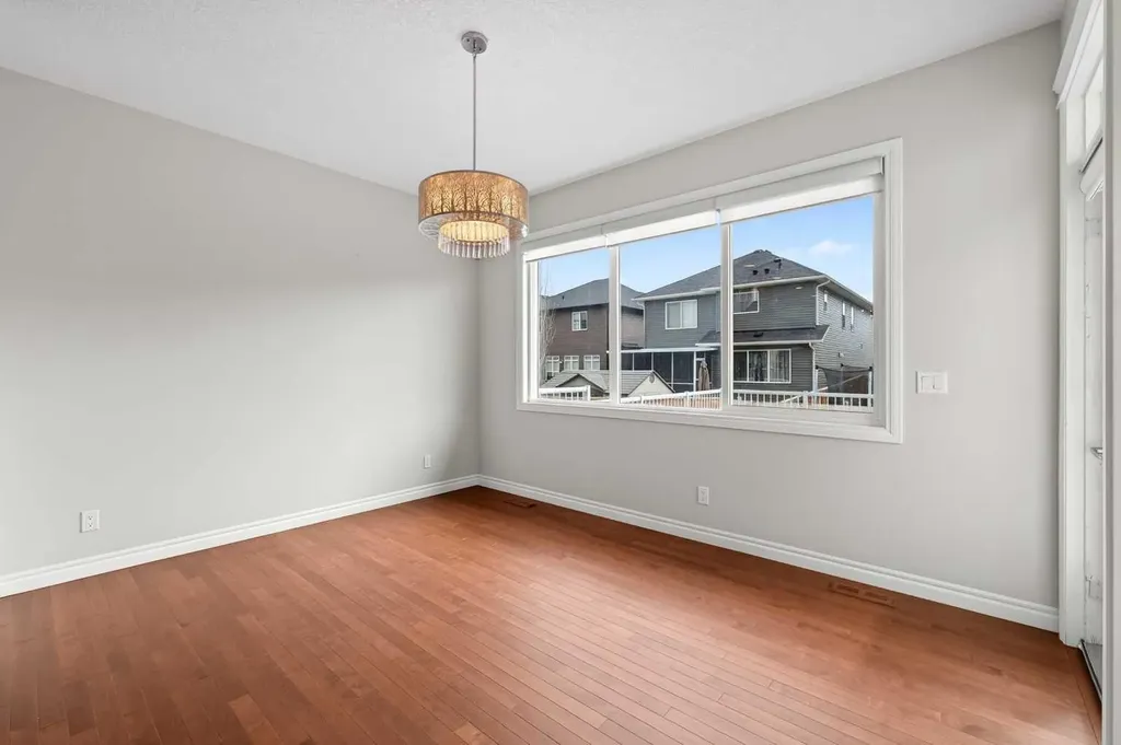 38 Evansfield Terrace NW Calgary AB T3P 0K6