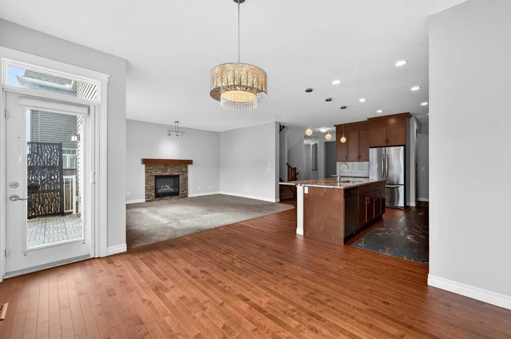 38 Evansfield Terrace NW Calgary AB T3P 0K6