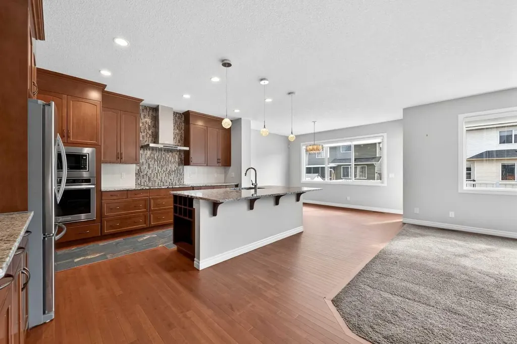 38 Evansfield Terrace NW Calgary AB T3P 0K6