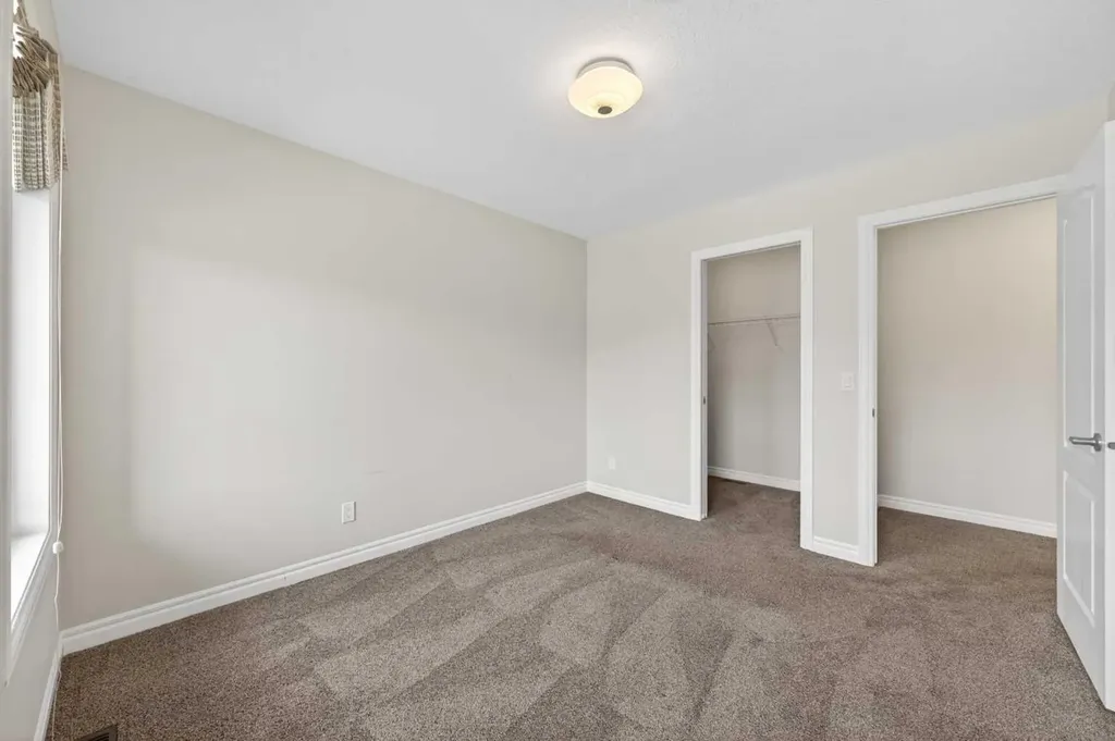 38 Evansfield Terrace NW Calgary AB T3P 0K6
