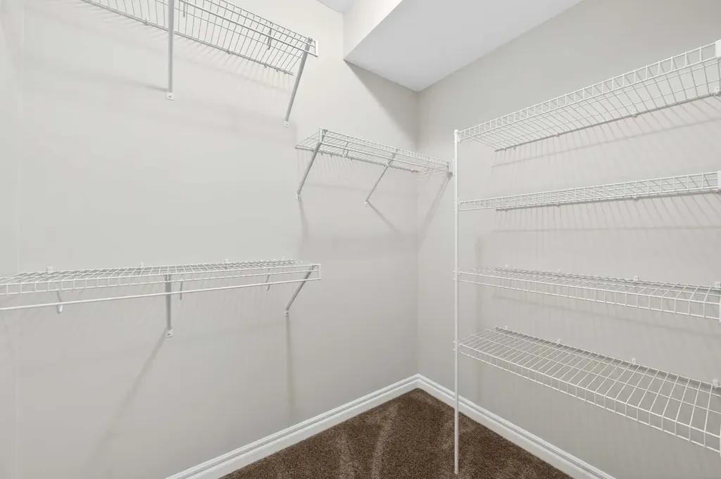 38 Evansfield Terrace NW Calgary AB T3P 0K6