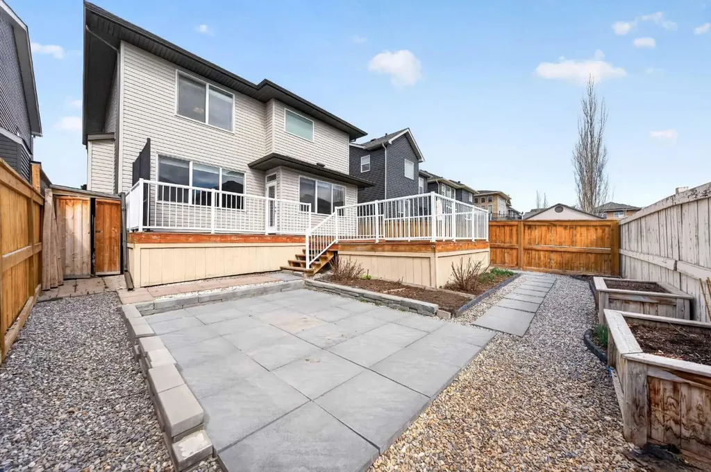 38 Evansfield Terrace NW Calgary AB T3P 0K6