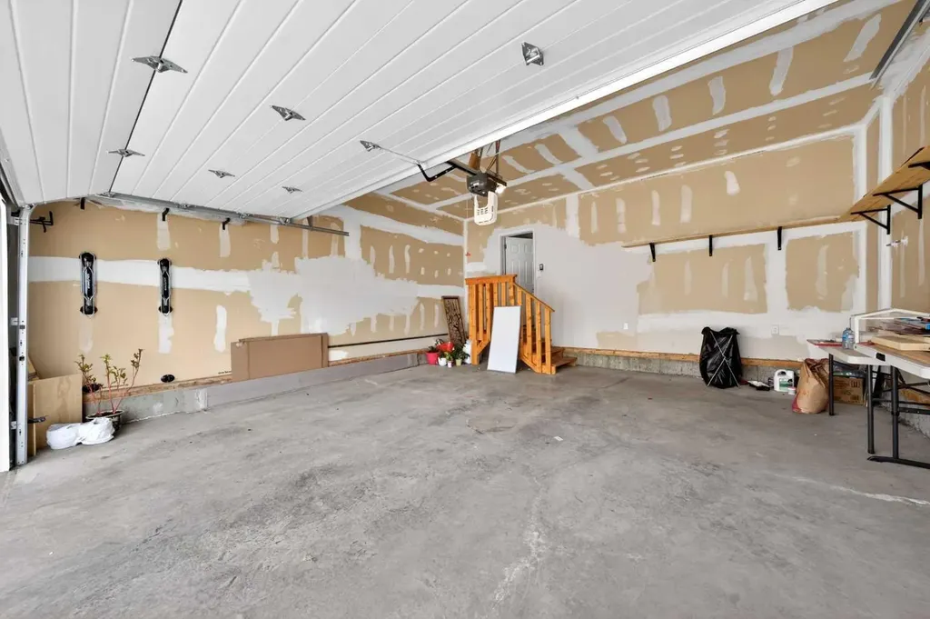 38 Evansfield Terrace NW Calgary AB T3P 0K6