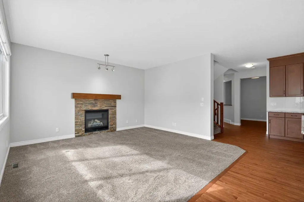 38 Evansfield Terrace NW Calgary AB T3P 0K6