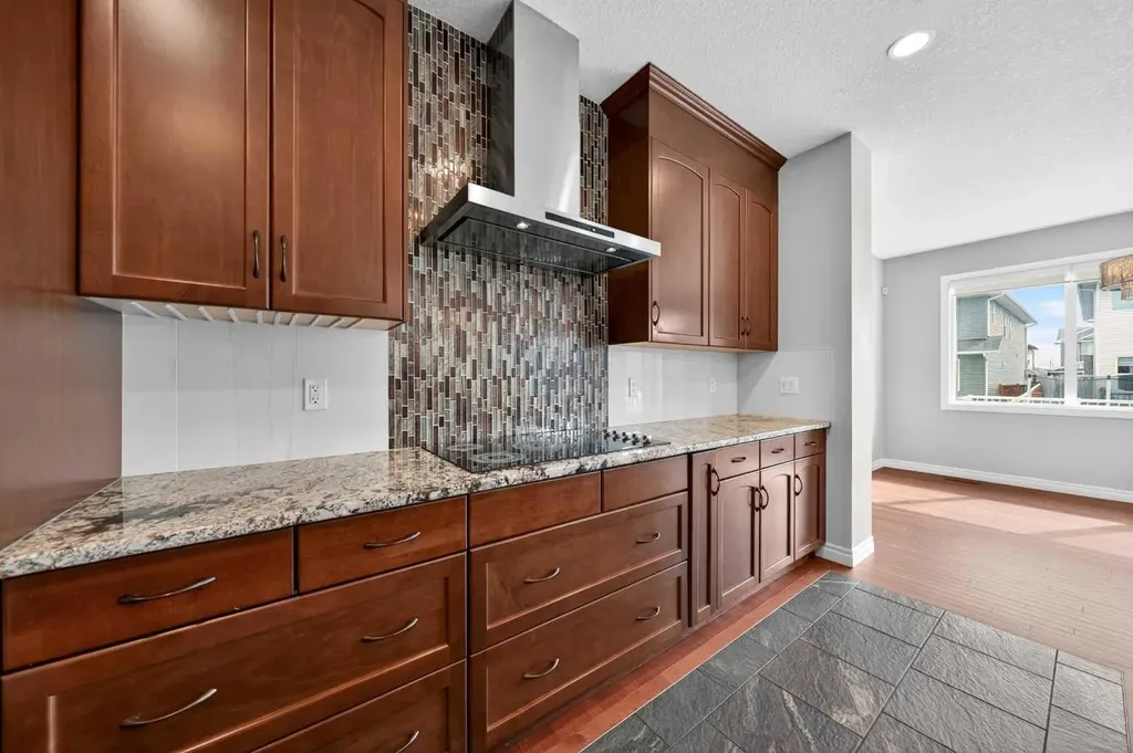 38 Evansfield Terrace NW Calgary AB T3P 0K6
