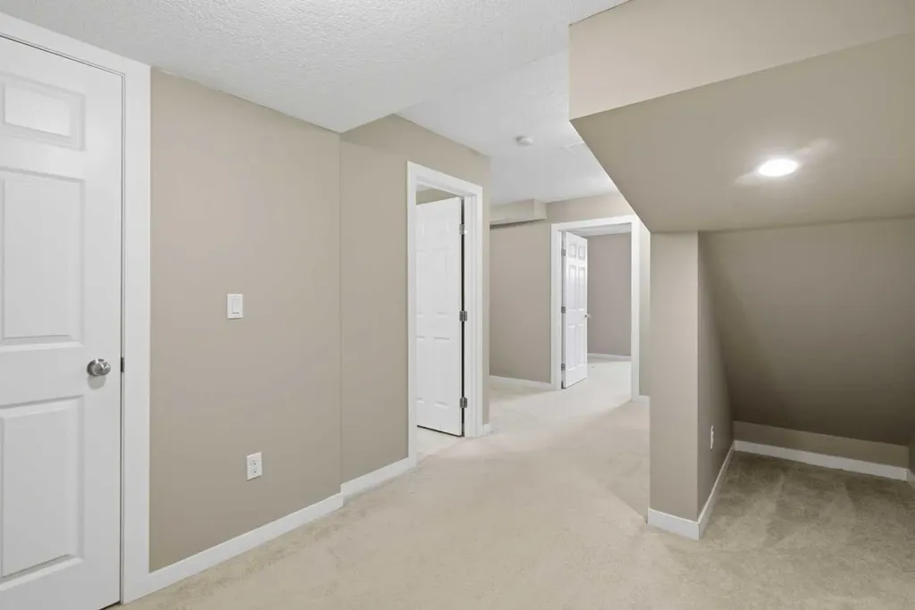54 Legacy Close SE Calgary AB T2X 0Y9