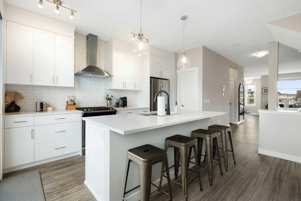 170 Seton Grove SE Calgary AB T3M 2Y9