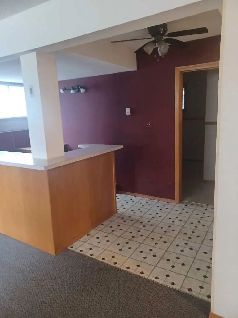 33 Forest Drive Sylvan Lake AB T4S 1H4
