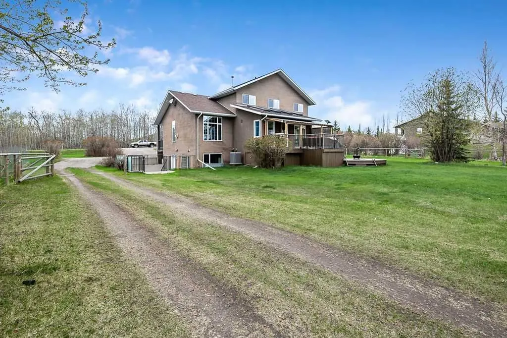 1105 Turner Gate SW Diamond Valley AB T0L 2A0