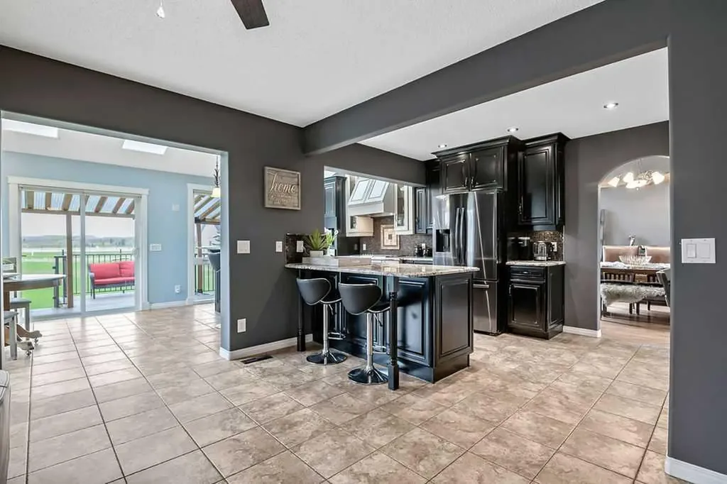 1105 Turner Gate SW Diamond Valley AB T0L 2A0