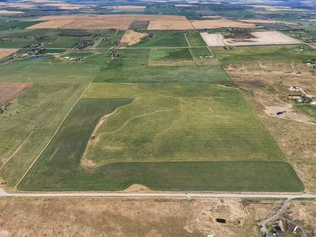 SE - 12- 20 - 1 W5 160 Acres Rural Foothills County AB T1S 6C5