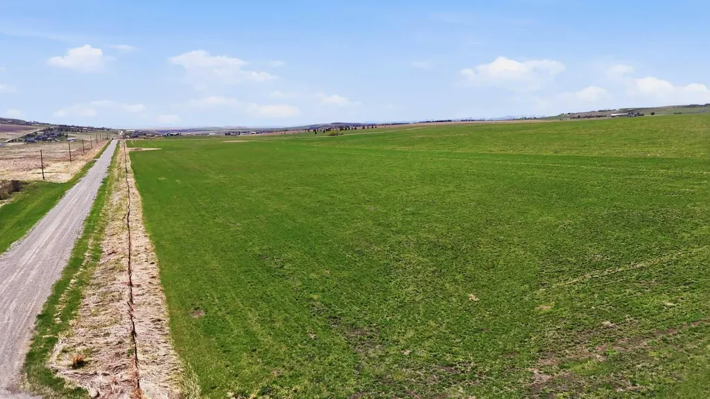 SE - 12- 20 - 1 W5 160 Acres Rural Foothills County AB T1S 6C5