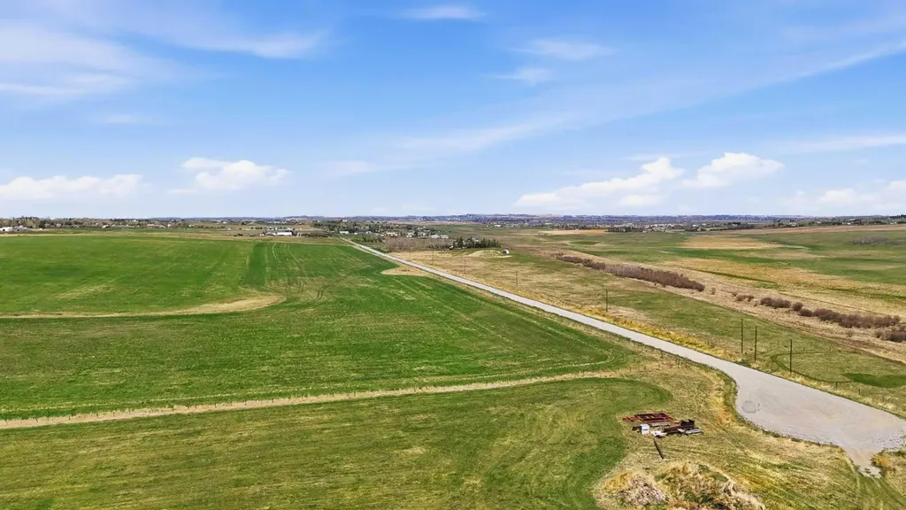 SE - 12- 20 - 1 W5 160 Acres Rural Foothills County AB T1S 6C5
