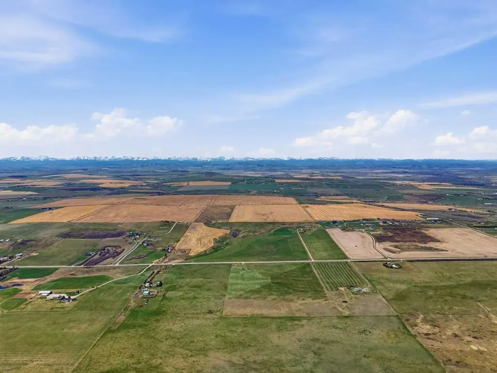 SE - 12- 20 - 1 W5 160 Acres Rural Foothills County AB T1S 6C5