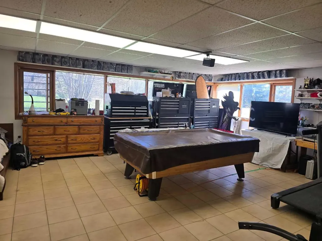 272128 Range Road 291 NE Airdrie AB T4A 2V7
