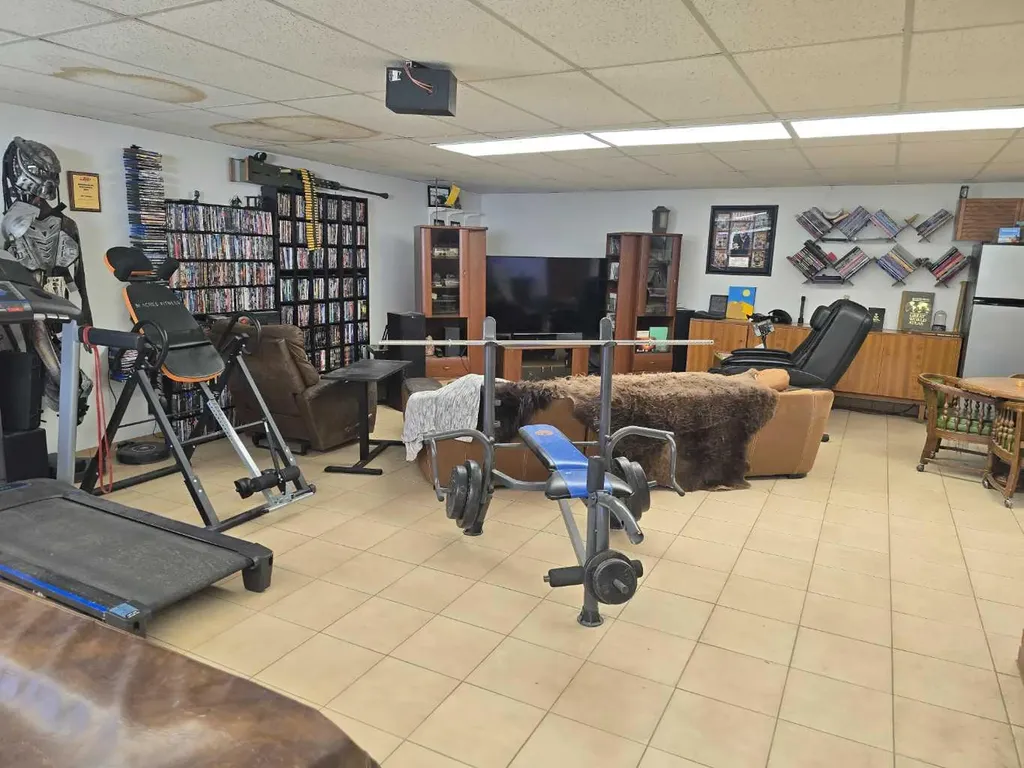 272128 Range Road 291 NE Airdrie AB T4A 2V7