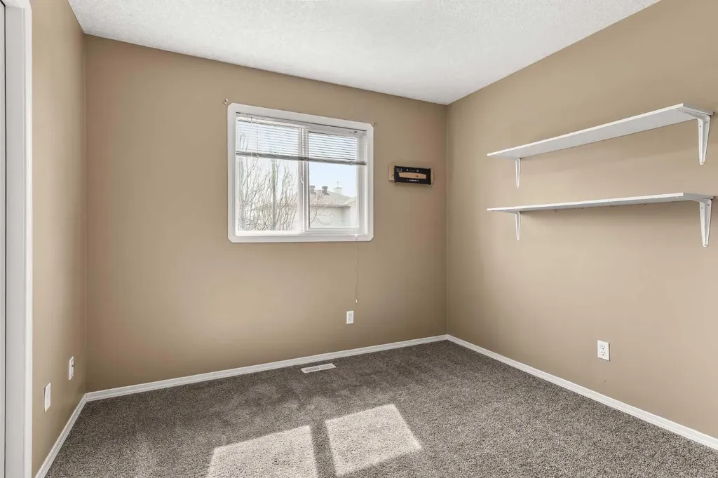 11353 82 Avenue Grande Prairie AB T8W 0A7