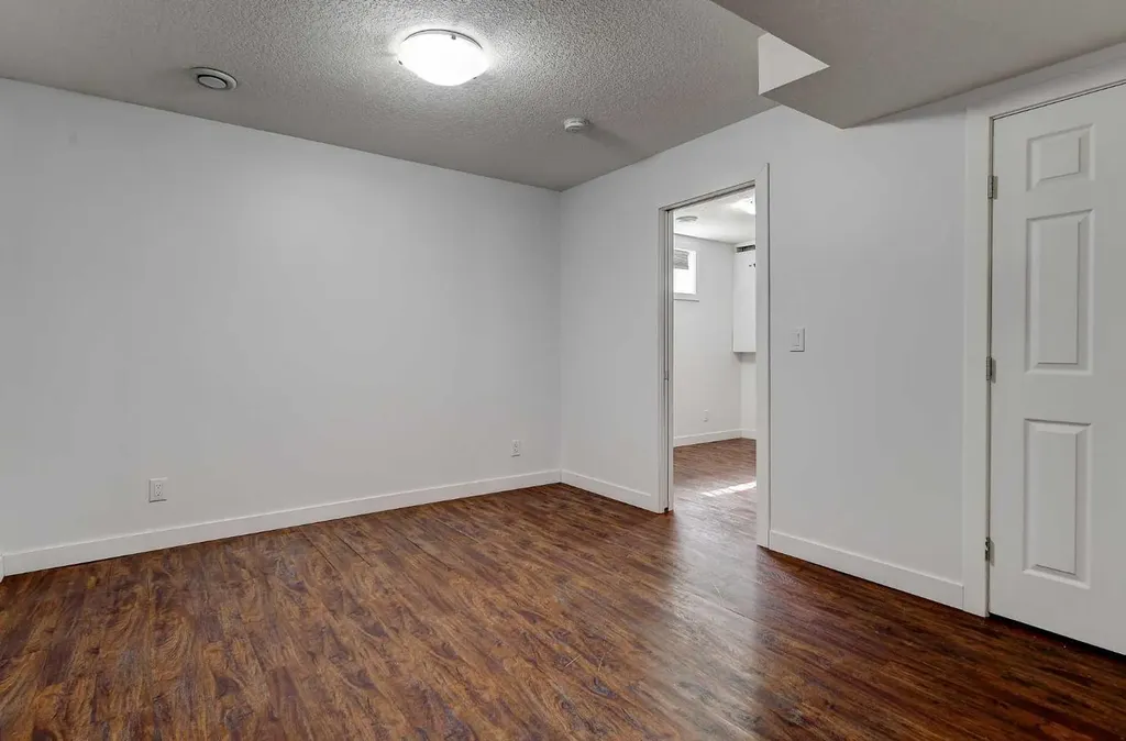 11353 82 Avenue Grande Prairie AB T8W 0A7