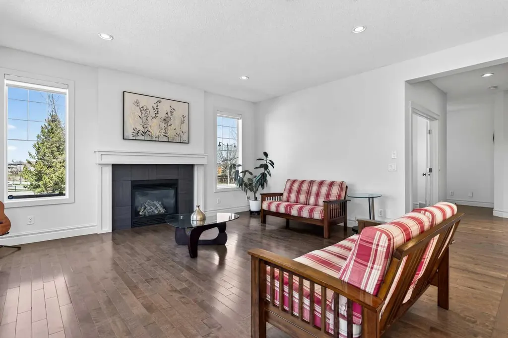 421 Auburn Bay Boulevard SE Calgary AB T3M 0K3