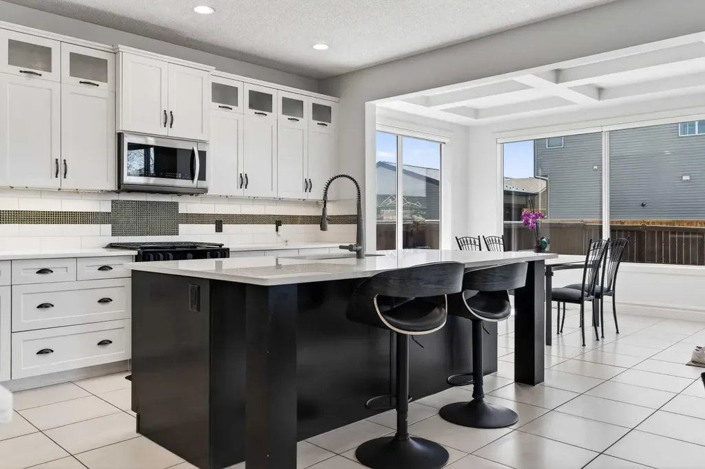 421 Auburn Bay Boulevard SE Calgary AB T3M 0K3