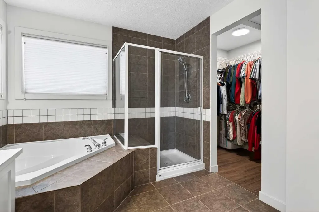421 Auburn Bay Boulevard SE Calgary AB T3M 0K3