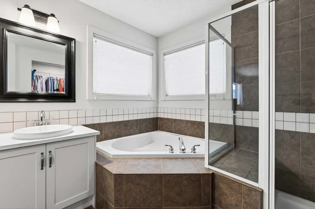 421 Auburn Bay Boulevard SE Calgary AB T3M 0K3