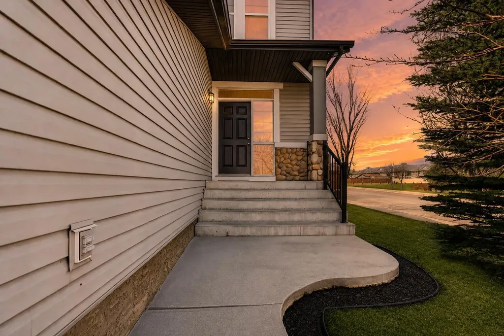 421 Auburn Bay Boulevard SE Calgary AB T3M 0K3