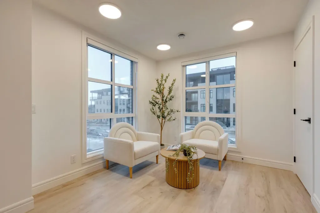 14800 1 Street NW Calgary AB T3P 1H9