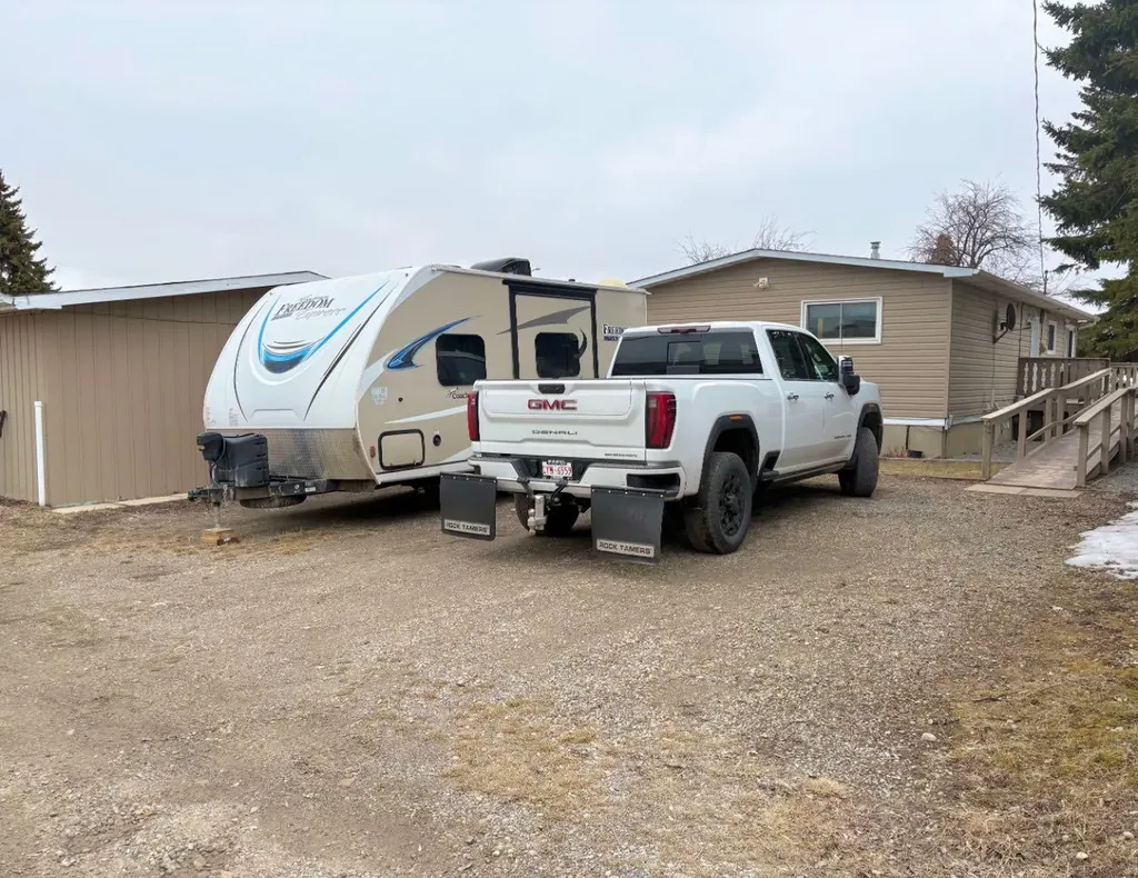5336 52 Street Close Rocky Mountain House AB T4T1G9