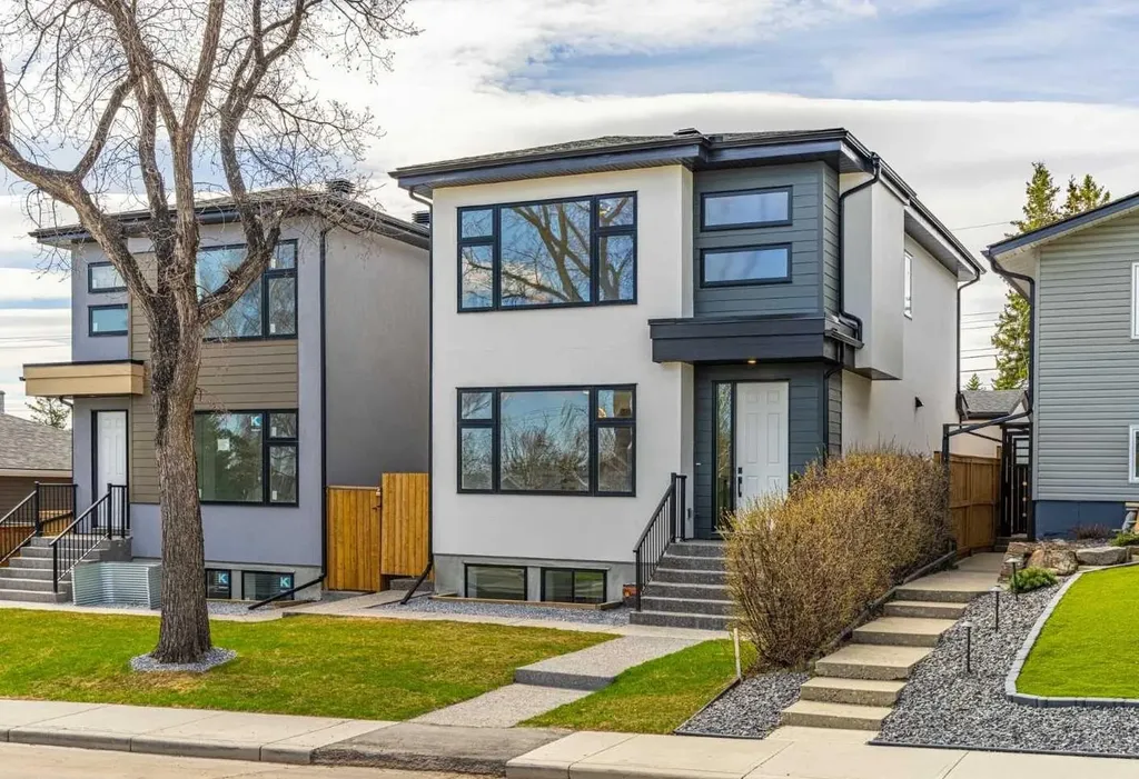 423 Hendon Drive NW Calgary AB T2K 2A1
